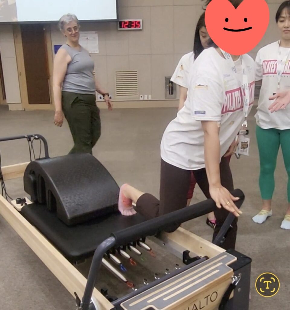 발목·무릎 통증이 반복된다면, ‘엄지발가락’을 먼저 확인해야 하는 이유 3